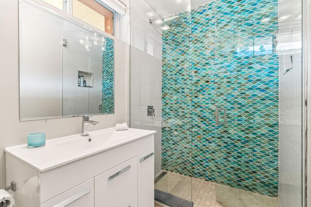 2290 S Palm Canyon Drive 17, Palm Springs, CA 92264