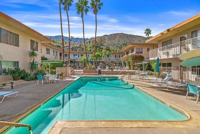2290 S Palm Canyon Drive 17, Palm Springs, CA 92264
