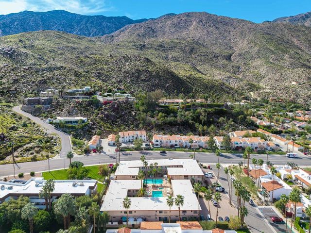 2290 S Palm Canyon Drive 17, Palm Springs, CA 92264