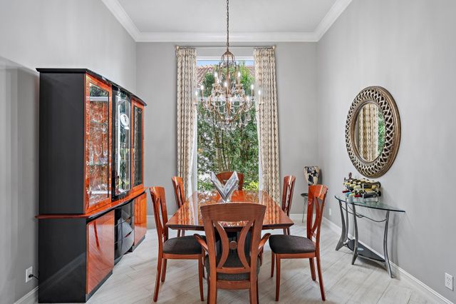 10626 Piazza Fontana, West Palm Beach, FL 33412