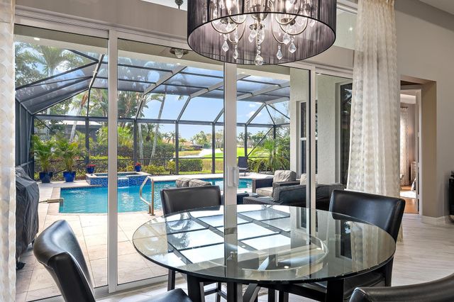 10626 Piazza Fontana, West Palm Beach, FL 33412