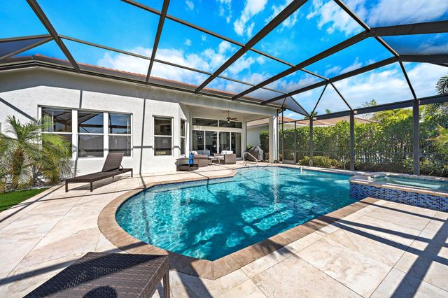 10626 Piazza Fontana, West Palm Beach, FL 33412