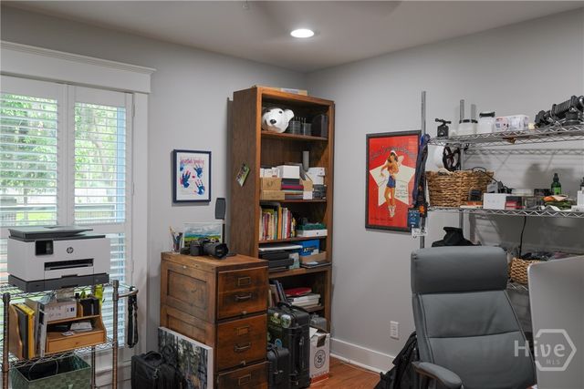 65 Richmond Drive, Savannah, GA 31406