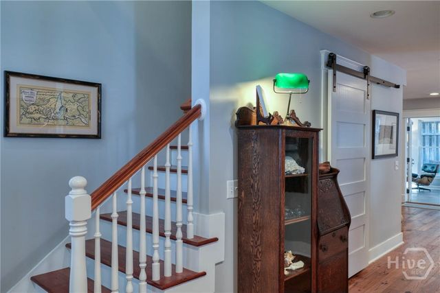 65 Richmond Drive, Savannah, GA 31406