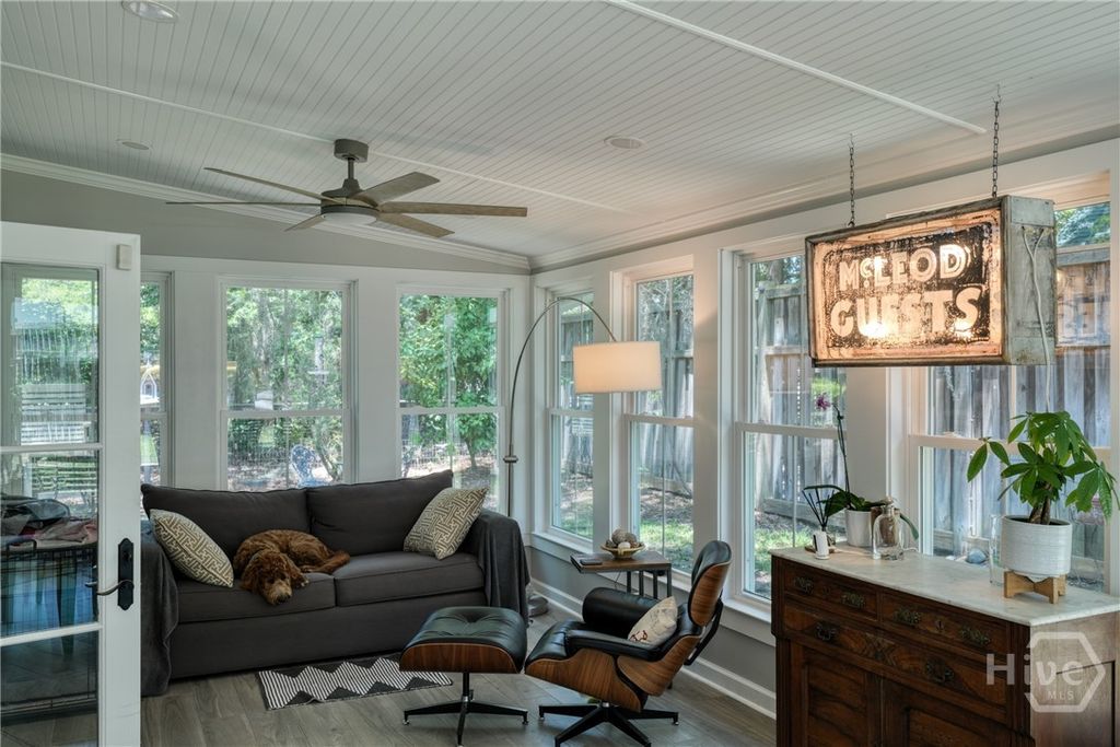 Image 23 of property listing at 65 Richmond Drive, Savannah, GA 31406