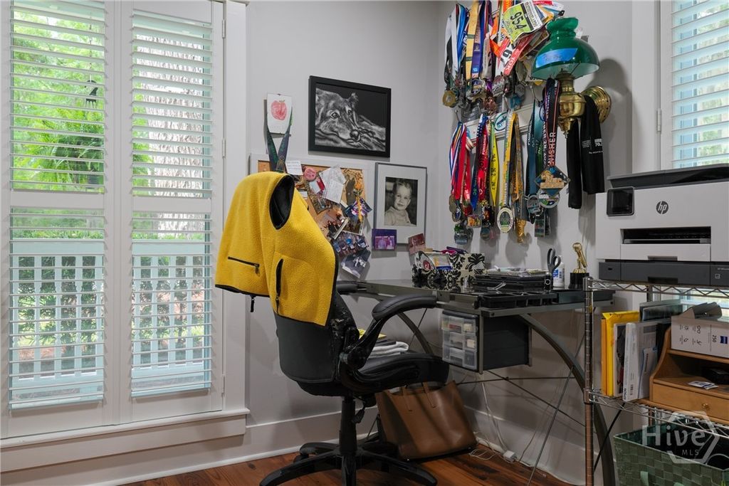 Image 26 of property listing at 65 Richmond Drive, Savannah, GA 31406