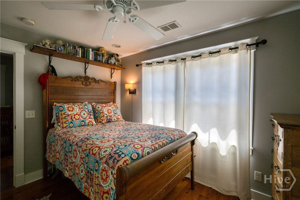 Image 48 of property listing at 65 Richmond Drive, Savannah, GA 31406