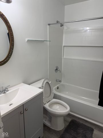3654 N Newgate Lane, Indianapolis, IN 46235
