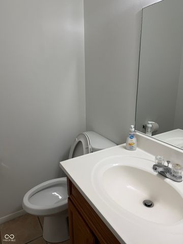 3654 N Newgate Lane, Indianapolis, IN 46235