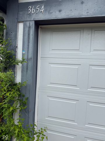 3654 N Newgate Lane, Indianapolis, IN 46235