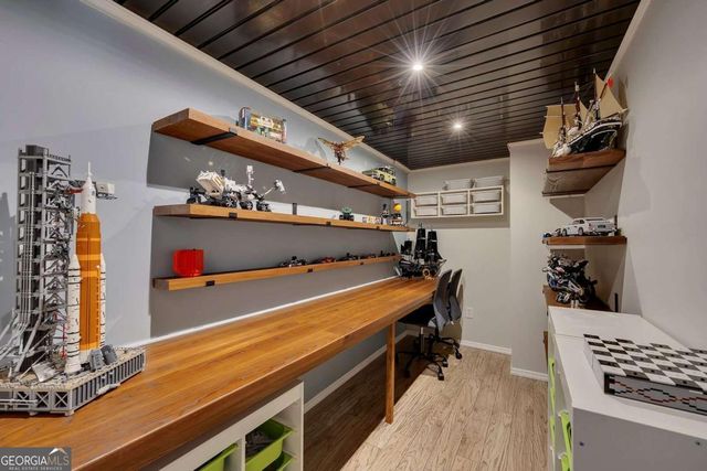 2379 Battle Forest Drive SW, Marietta, GA 30064