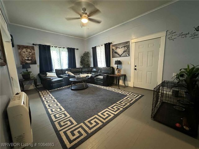 289 S Sharpe Avenue, Booneville, AR 72927