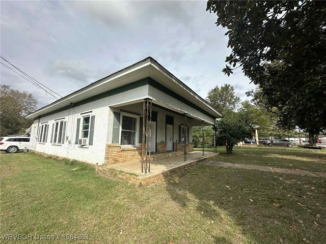 289 S Sharpe Avenue, Booneville, AR 72927