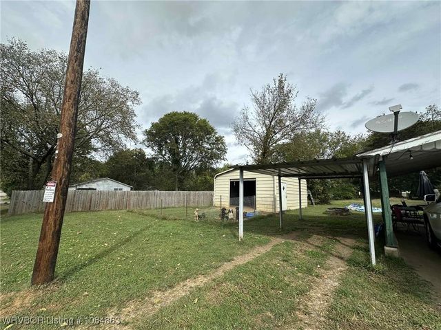 289 S Sharpe Avenue, Booneville, AR 72927