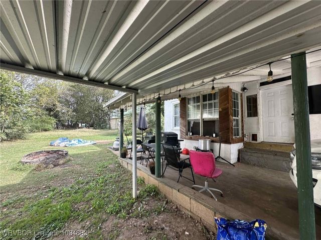 289 S Sharpe Avenue, Booneville, AR 72927
