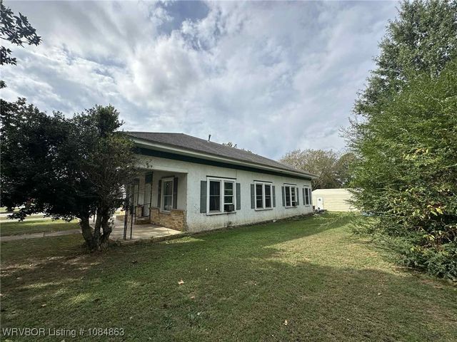 289 S Sharpe Avenue, Booneville, AR 72927