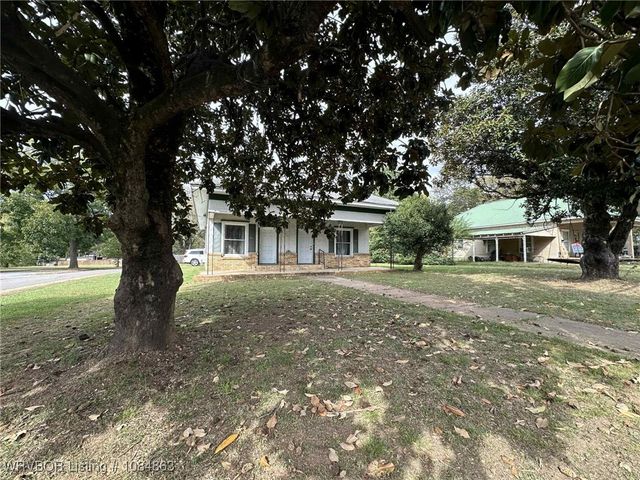 289 S Sharpe Avenue, Booneville, AR 72927