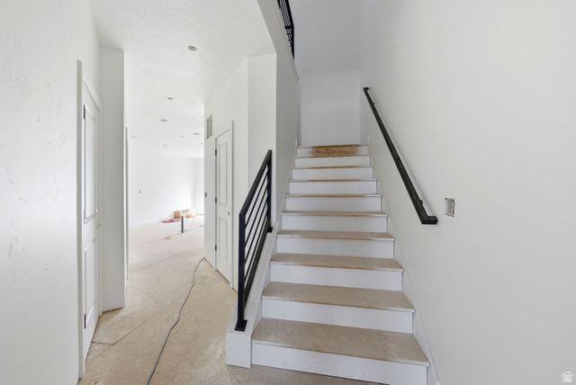 191 E 210 N, North Salt Lake, UT 84054