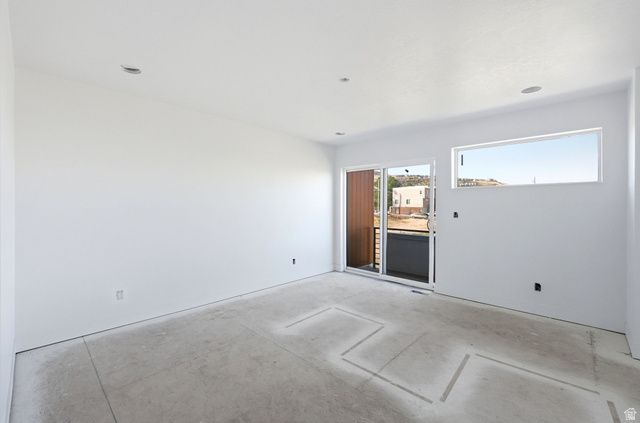 191 E 210 N, North Salt Lake, UT 84054