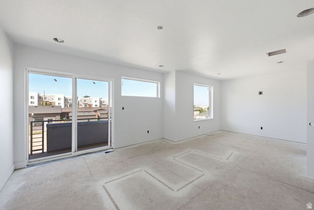 191 E 210 N, North Salt Lake, UT 84054