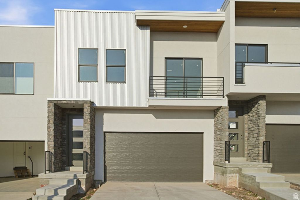 191 E 210 N, North Salt Lake, UT 84054