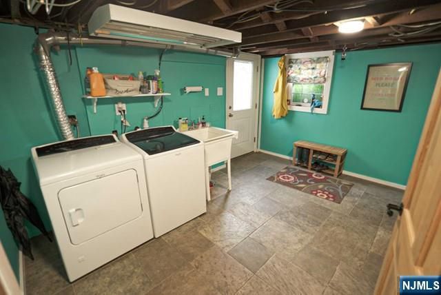 237 Glen Avenue, Midland Park, NJ 07432