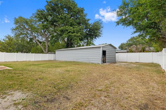 2310 W KNOLLWOOD PLACE, Tampa, FL 33604