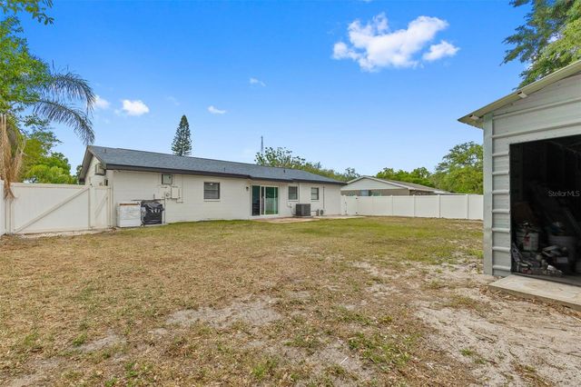 2310 W KNOLLWOOD PLACE, Tampa, FL 33604