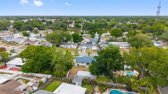 2310 W KNOLLWOOD PLACE, Tampa, FL 33604