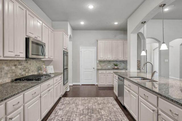 2068 Brookmont Drive, Conroe, TX 77301