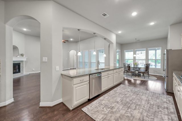 2068 Brookmont Drive, Conroe, TX 77301