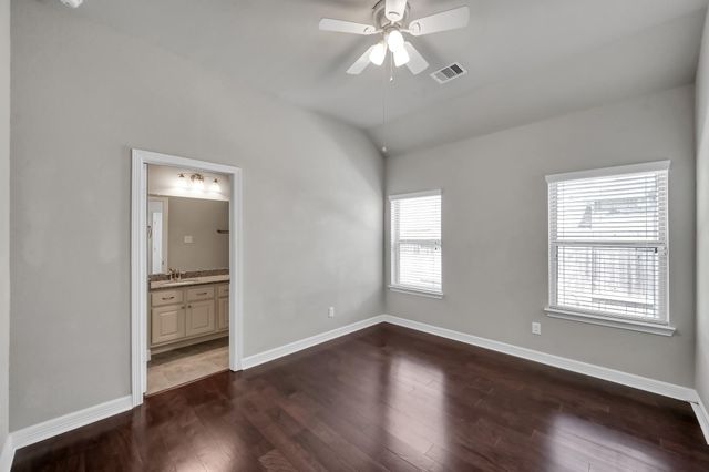 2068 Brookmont Drive, Conroe, TX 77301