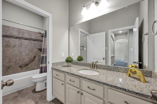 2068 Brookmont Drive, Conroe, TX 77301