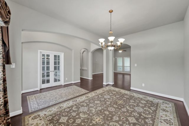 2068 Brookmont Drive, Conroe, TX 77301