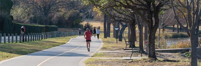 9443 Waterview Road, Dallas, TX 75218