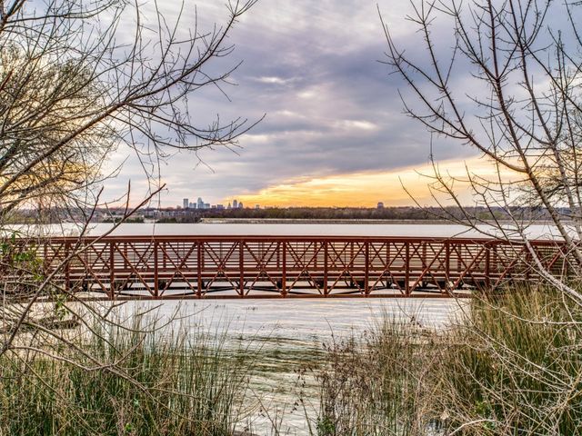 9443 Waterview Road, Dallas, TX 75218