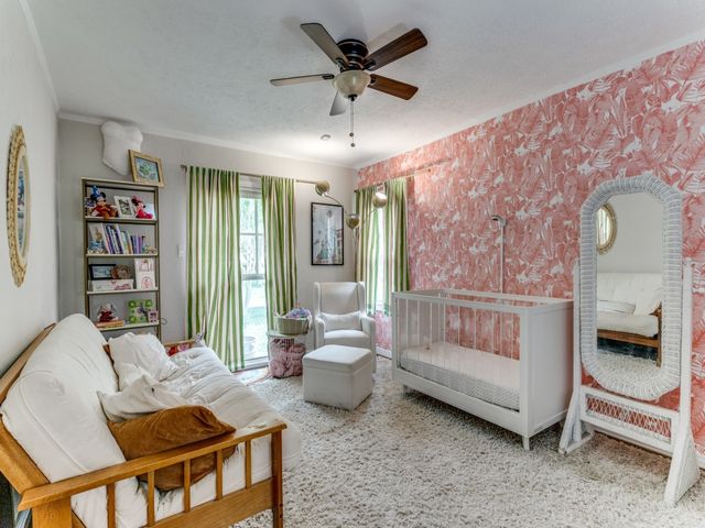 9443 Waterview Road, Dallas, TX 75218