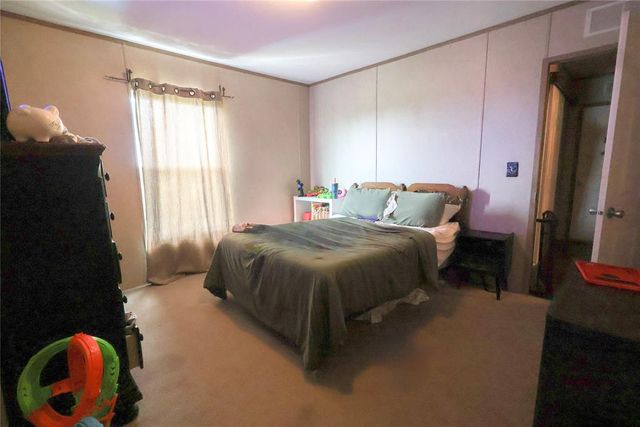 6900 Winchester Drive, El Reno, OK 73036