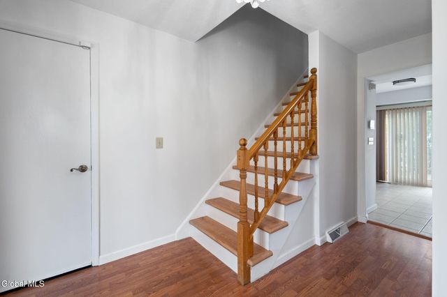 5113 Foxwood Drive, Guilderland, NY 12303