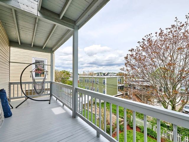 48 Wordsworth St 2, Boston, MA 02128