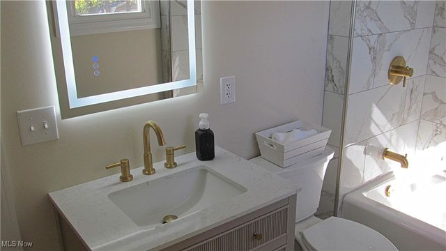 371 Broad Street, Wadsworth, OH 44281