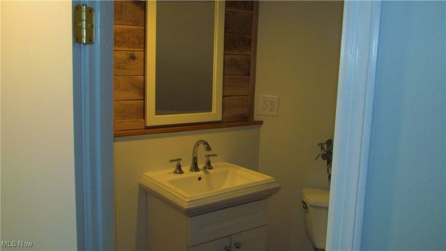 371 Broad Street, Wadsworth, OH 44281