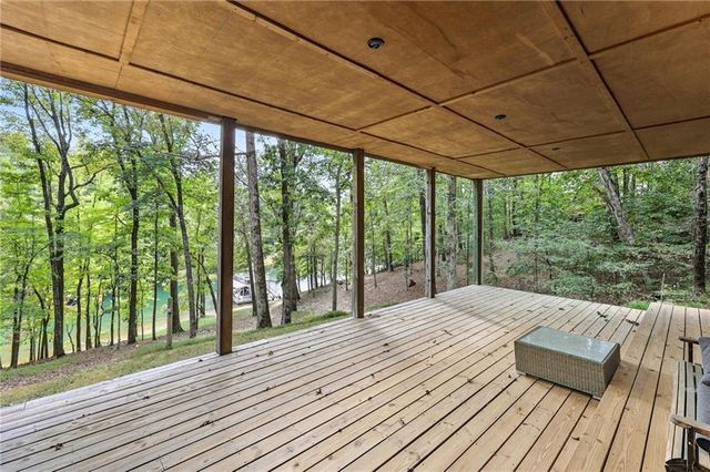 5993 Overby Road, Flowery Branch, GA 30542