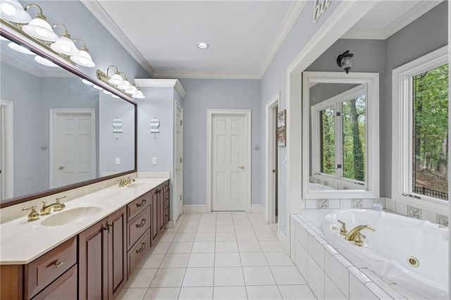 5993 Overby Road, Flowery Branch, GA 30542