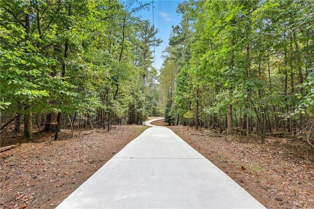 5993 Overby Road, Flowery Branch, GA 30542