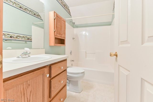 443 Scarborough Lane 443, Painesville, OH 44077