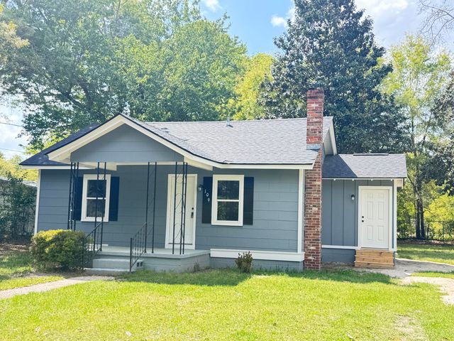 109 Alexander Street, Walterboro, SC 29488