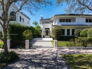 3510 Segovia St 3510, Coral Gables, FL 33134