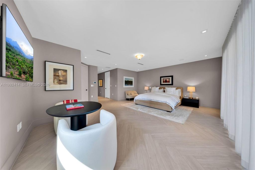 Image 58 of property listing at 3510 Segovia St 3510, Coral Gables, FL 33134