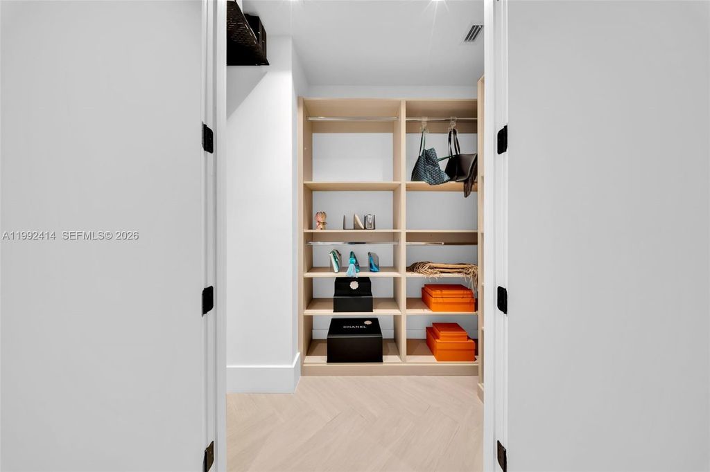 Image 64 of property listing at 3510 Segovia St 3510, Coral Gables, FL 33134